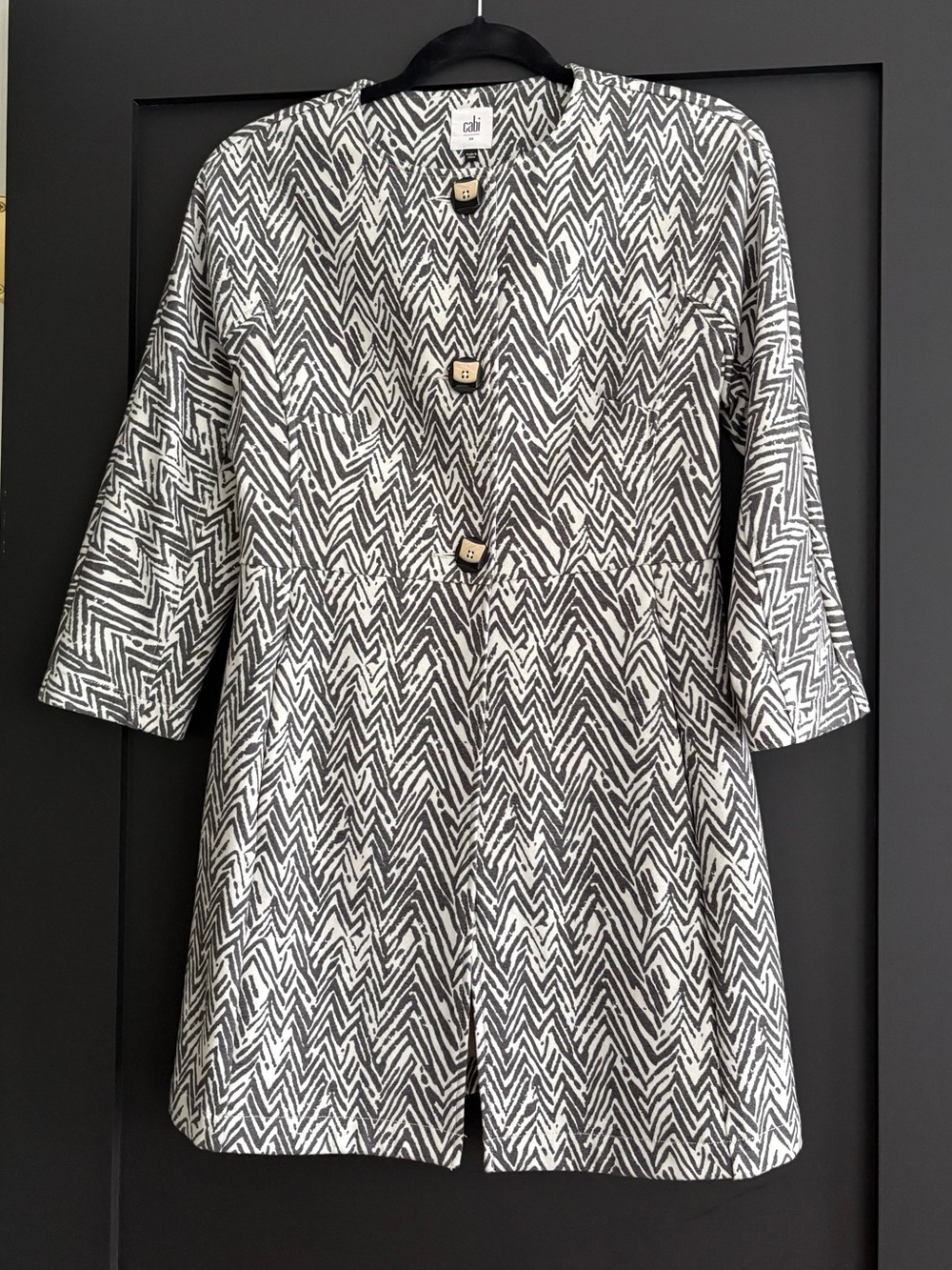 CAbi Black & White Geometric Zig Zag Jacket